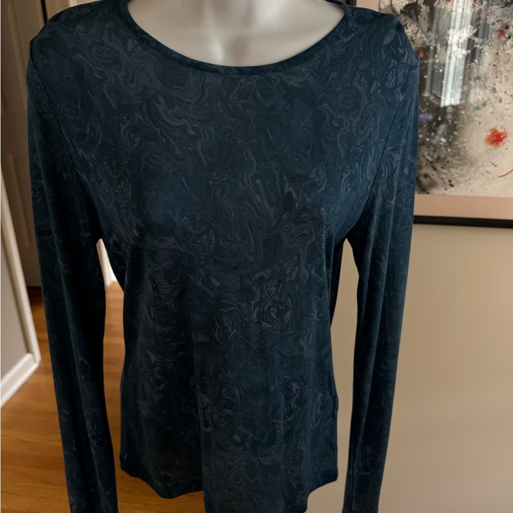 Vince Long-Sleeve Scoop Neck Top